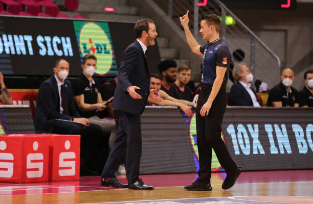 明显引出了 明显引出了