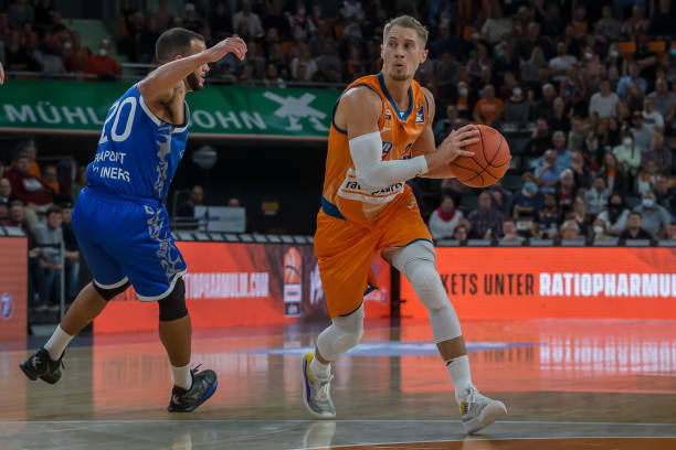 色的老将 色的老将