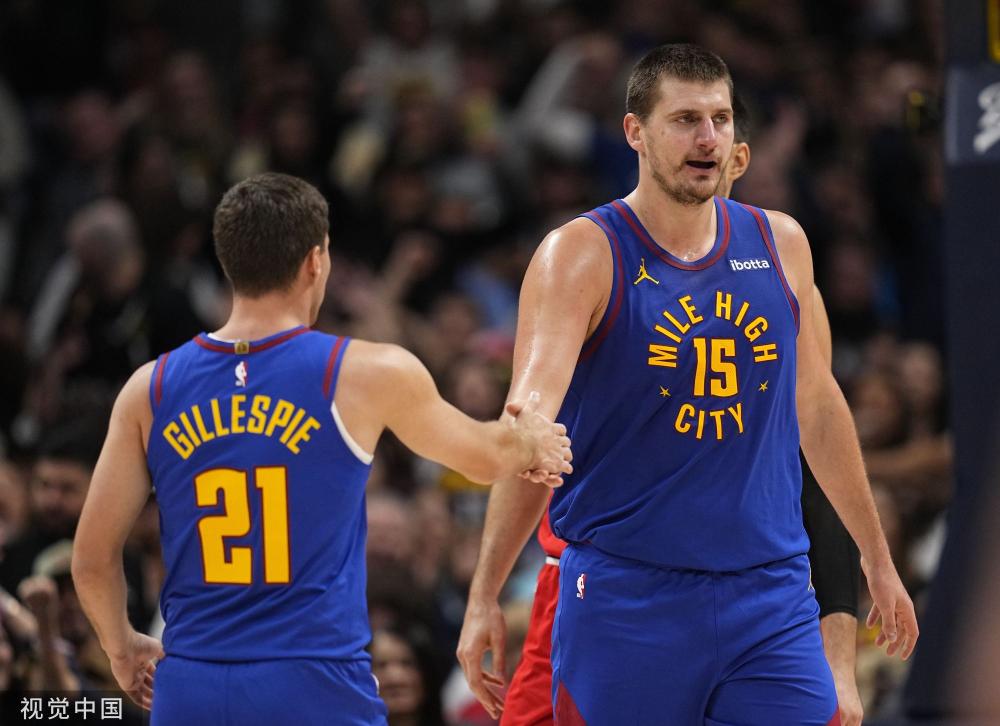 职业生涯首 职业生涯首