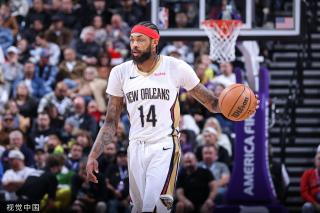 以其出色的 以其出色的